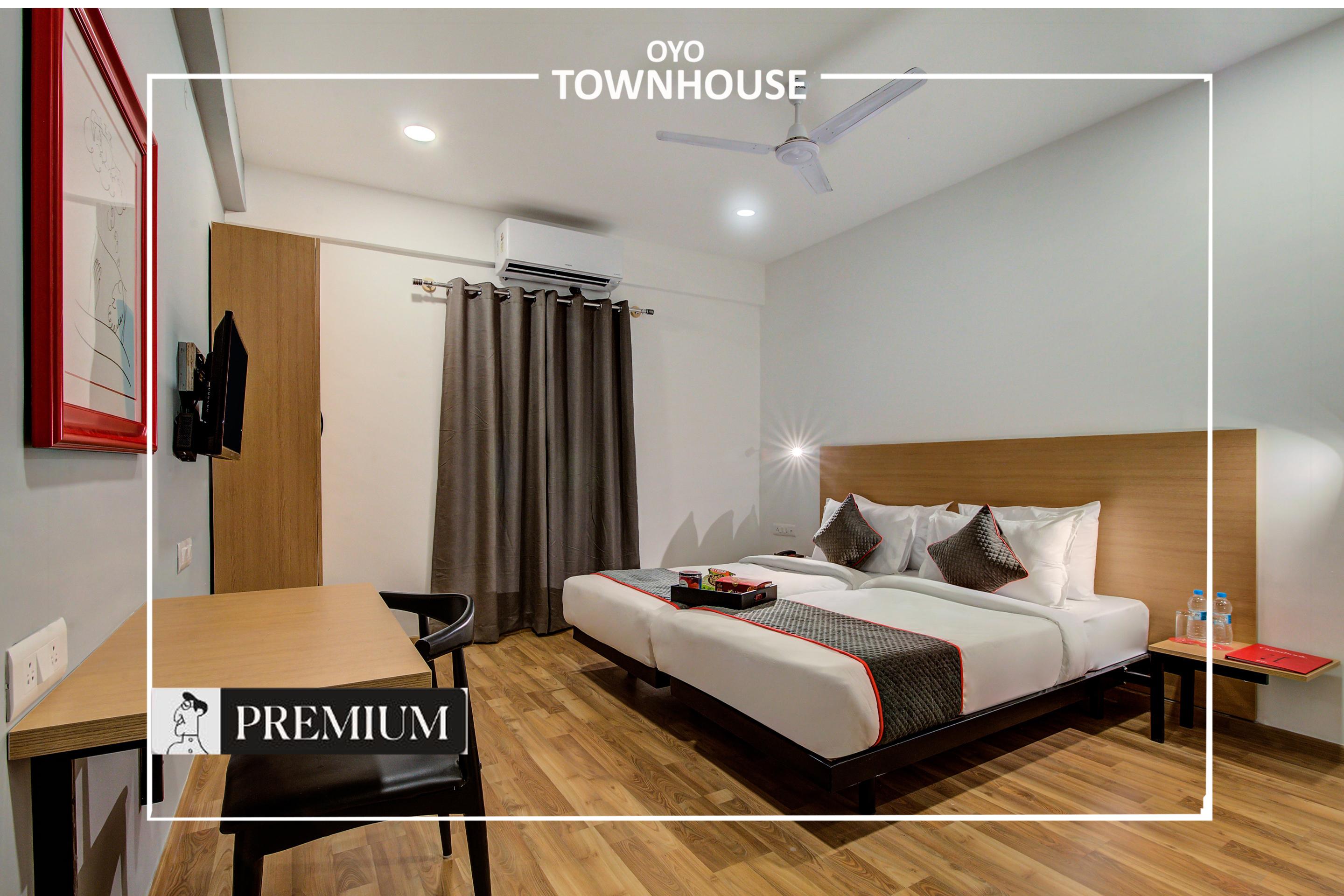 Hotel Townhouse 076 Hebbal Bangalore Esterno foto