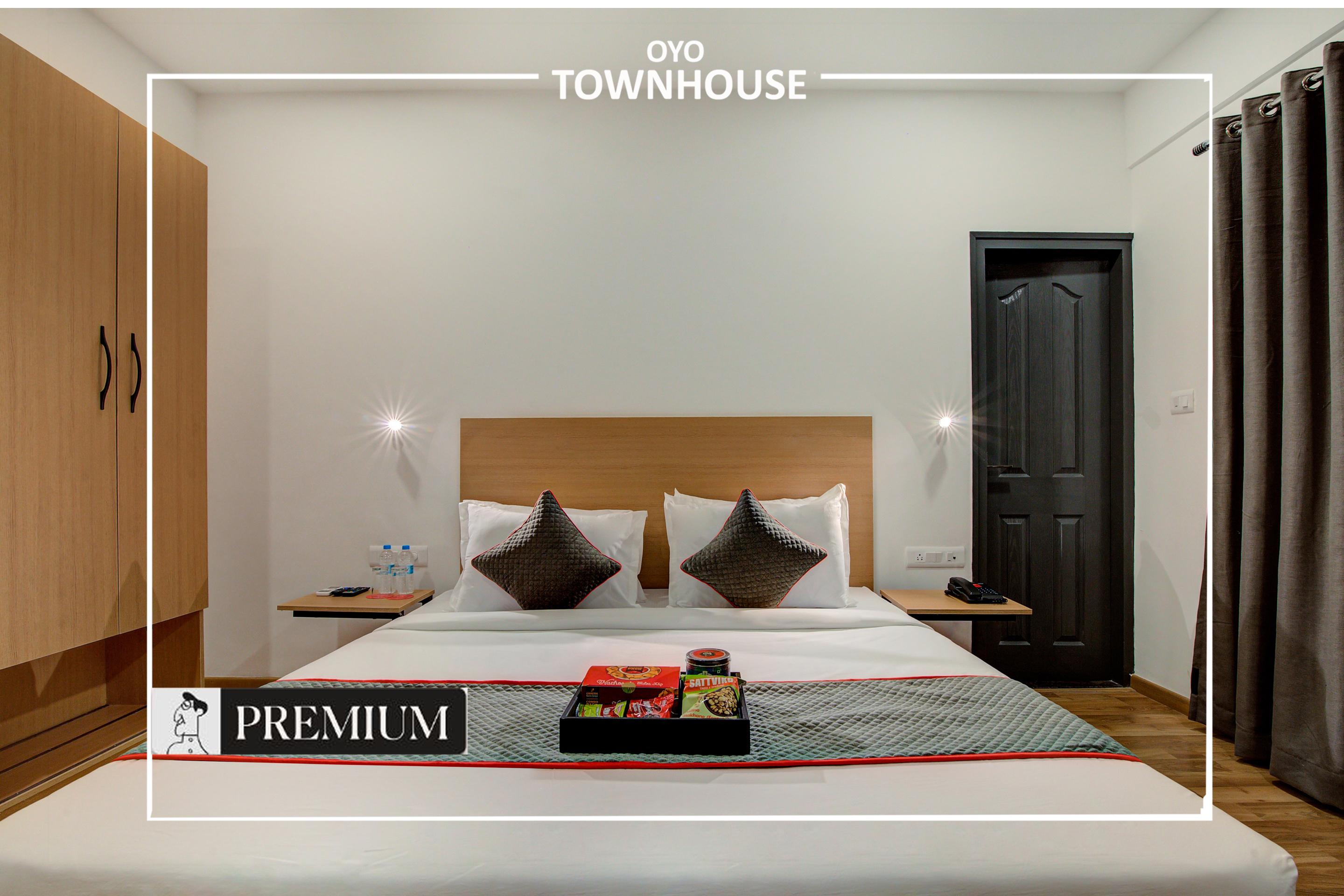 Hotel Townhouse 076 Hebbal Bangalore Esterno foto