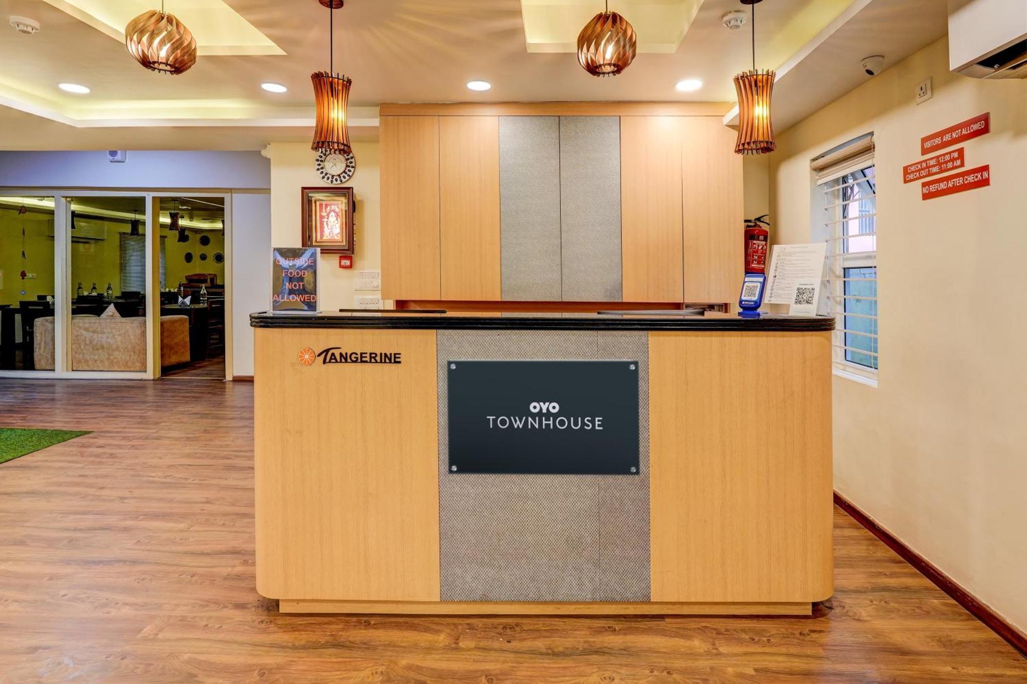 Hotel Townhouse 076 Hebbal Bangalore Esterno foto