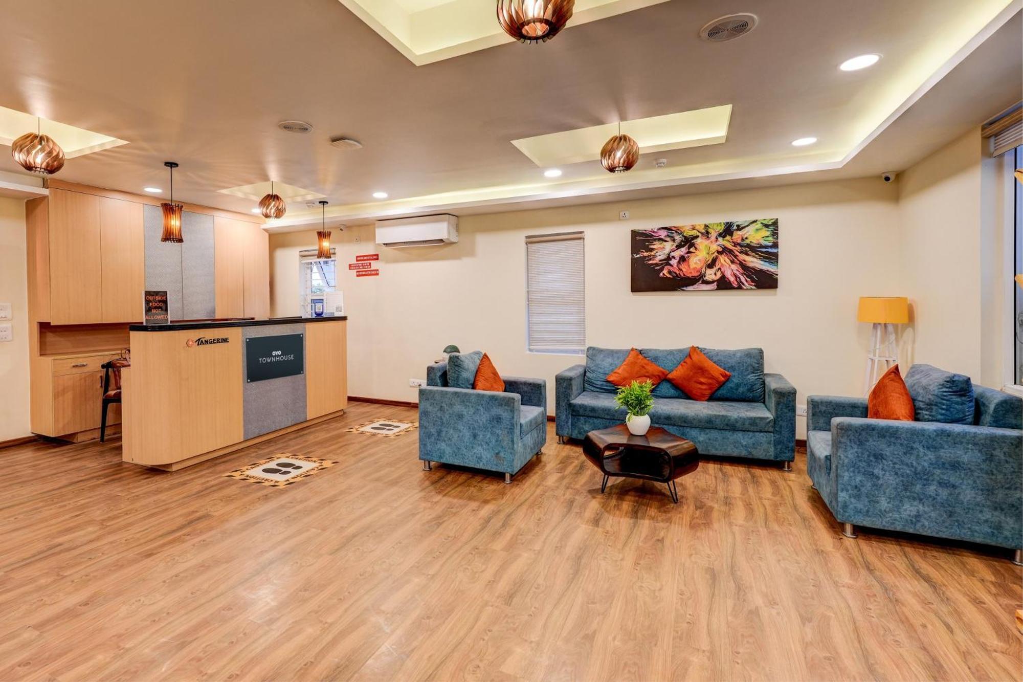 Hotel Townhouse 076 Hebbal Bangalore Esterno foto